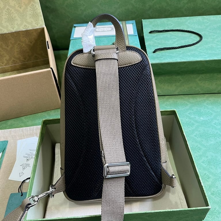 Gucci Jumbo GG Sling Bag Grey - 9