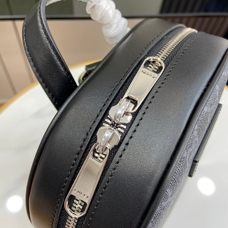 Gucci GG Supreme Mini Chest Bag 771164 - 4