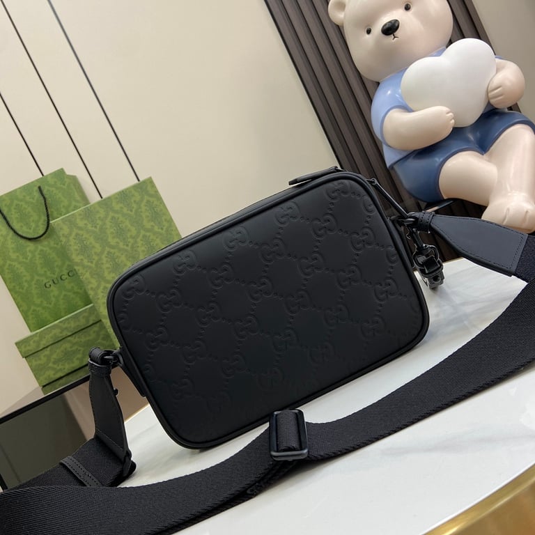 Gucci GG Rubber-Effect Crossbody Bag Black - 9