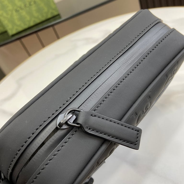 Gucci GG Embossed Mini Shoulder Bag Black - 4