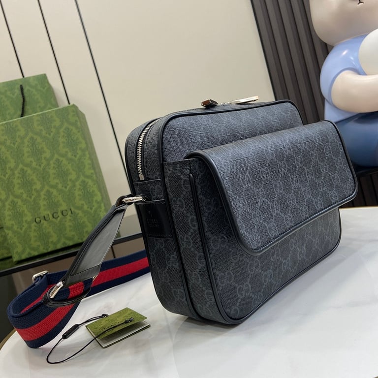 Gucci GG Supreme Small Messenger Bag Black - 9