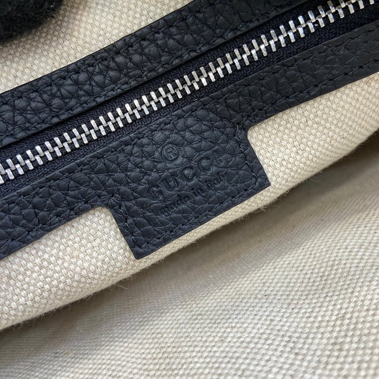 Gucci Jumbo GG Small Messenger Bag Black - 2