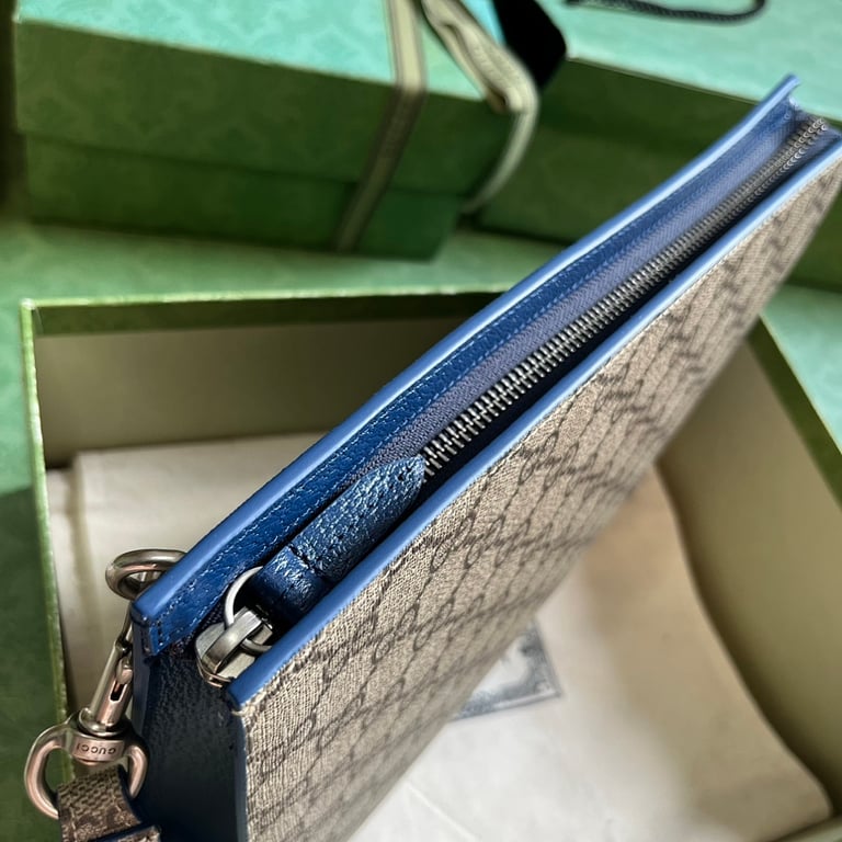 Gucci GG Supreme Pouch Beige Blue - 5