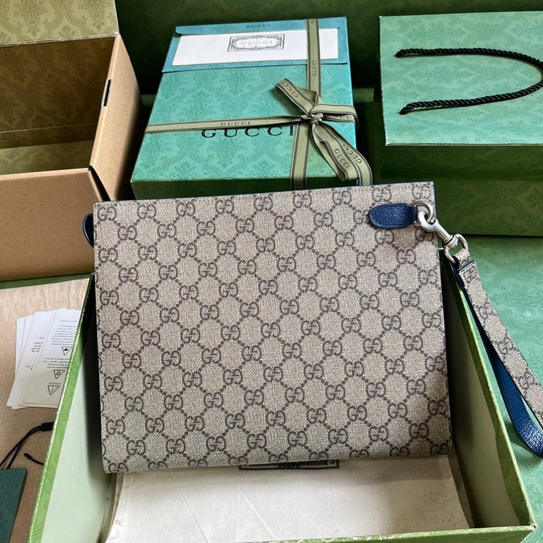 Gucci GG Supreme Pouch Beige Blue - 9