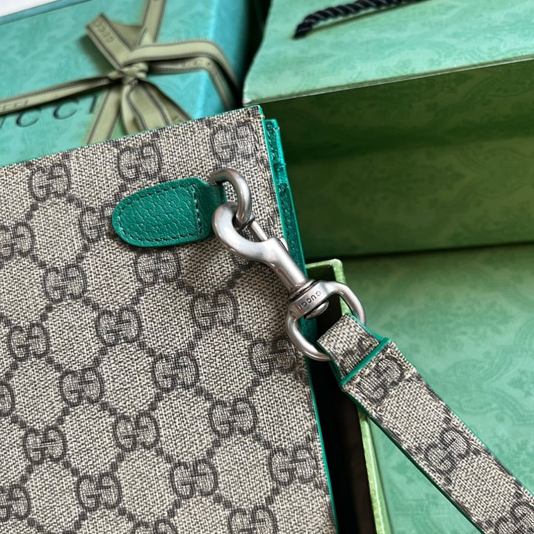 Gucci GG Supreme Pouch 768255 with Green Trim - 5