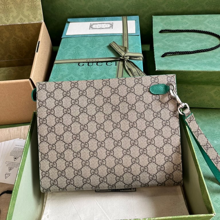 Gucci GG Supreme Pouch 768255 with Green Trim - 9
