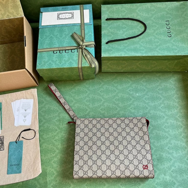 Gucci GG Supreme Pouch Beige/Red - 2