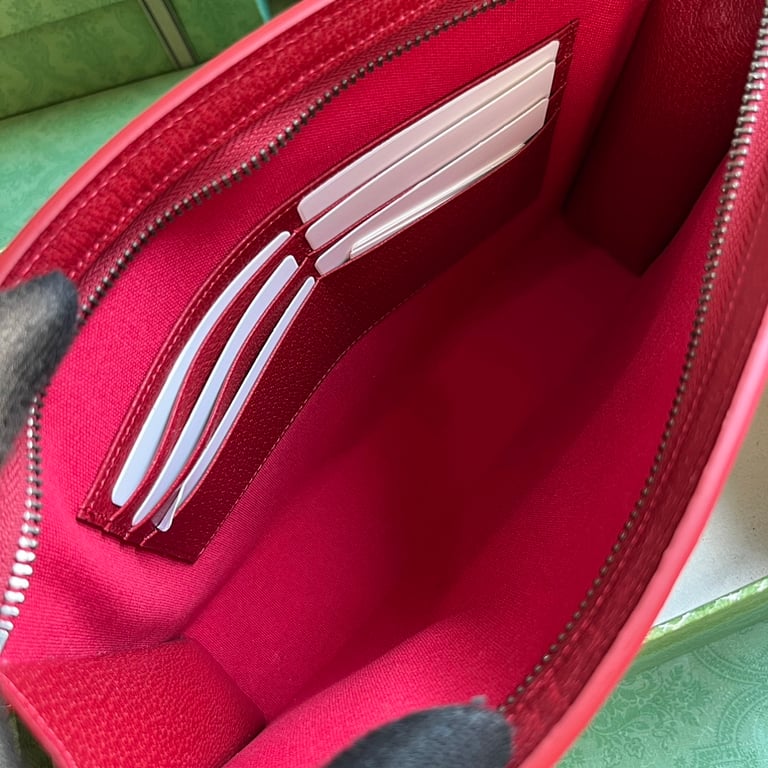 Gucci GG Supreme Pouch Beige/Red - 3