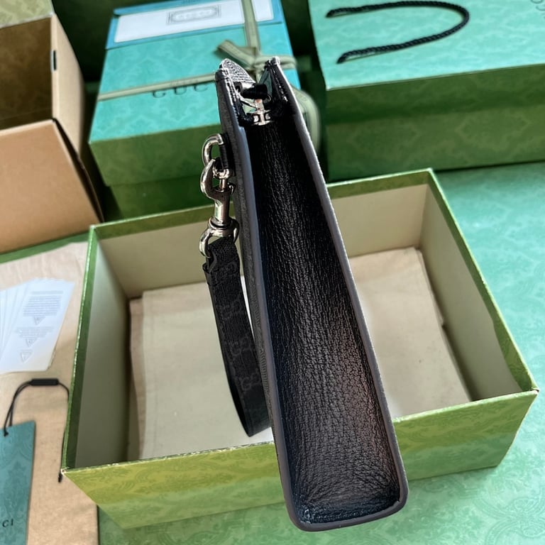 Gucci GG Supreme Pouch 768255 Grey Black - 7