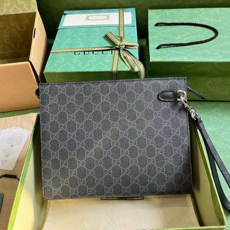 Gucci GG Supreme Pouch 768255 Grey Black - 9