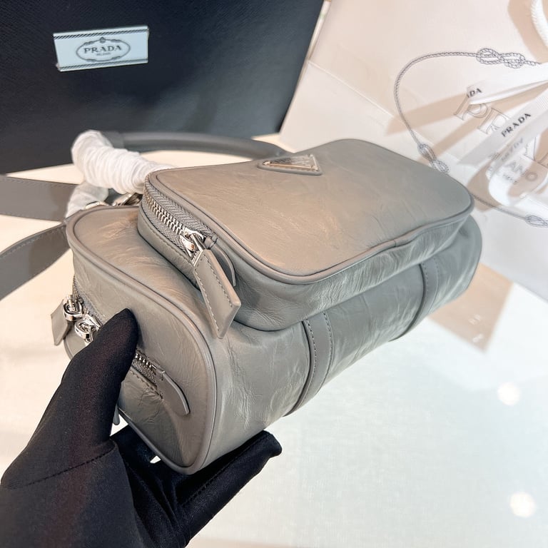 Prada 1BB099 Crinkled Leather Bag Grey - 4