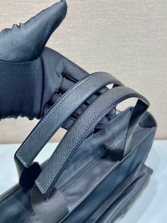 Prada 2VG097 Nylon Tote Bag Black - 4