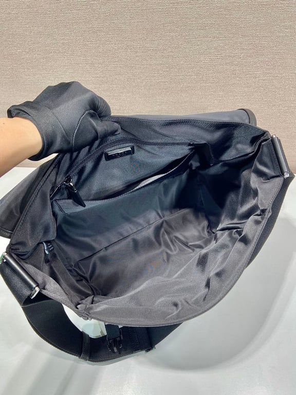 Prada Re-Nylon Large Messenger Bag 2VD052A Black - 3