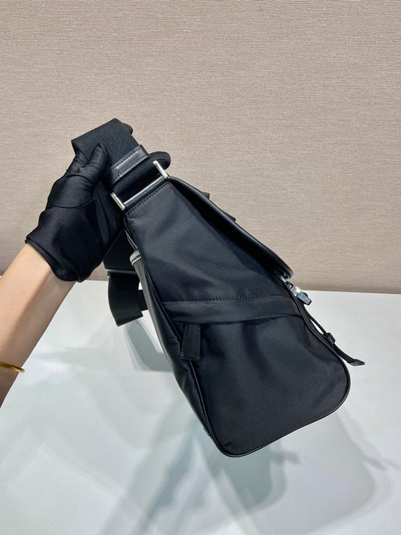 Prada Re-Nylon Large Messenger Bag 2VD052A Black - 6