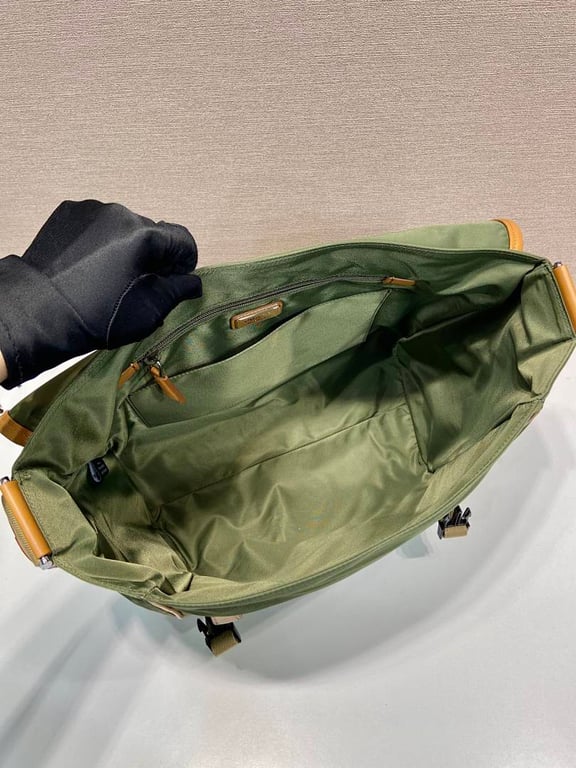 Prada Re-Nylon Messenger Bag 2VD052A Large Green - 3