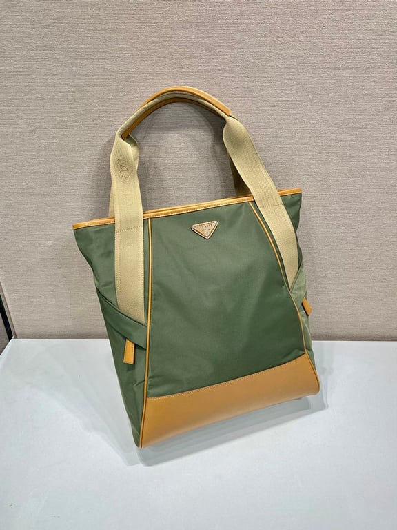 Prada 2VG119 Re-Nylon Tote Bag Green - 9