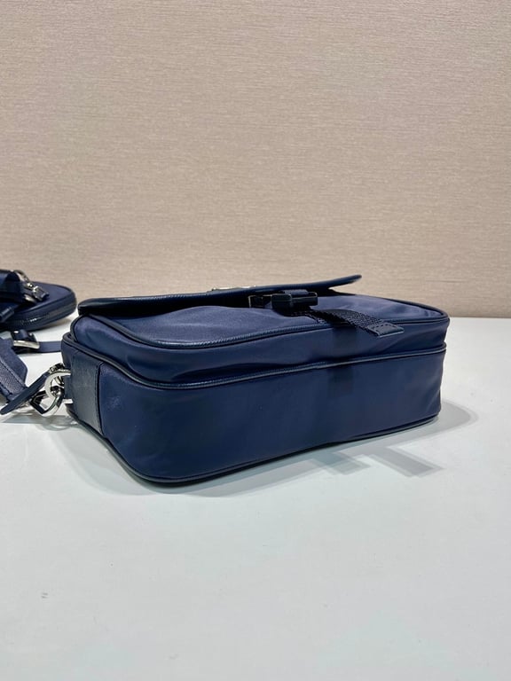 Prada 2VH133B Re-Nylon Messenger Bag Navy - 7