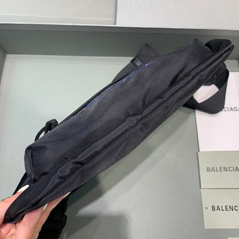 Balenciaga Wheel Belt Bag Black Blue Logo - 5