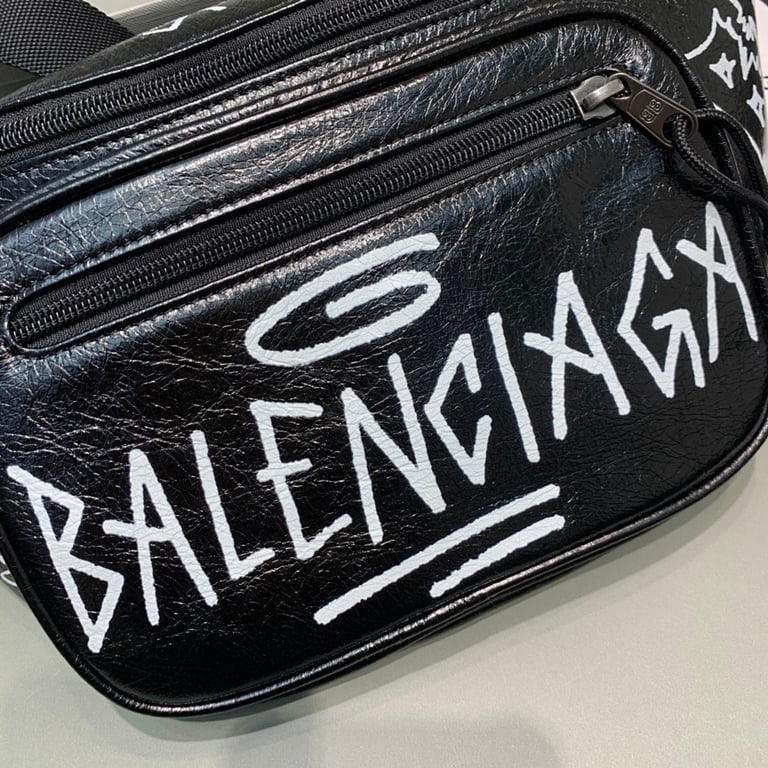 Balenciaga Explorer Graffiti Belt Bag Black - 4