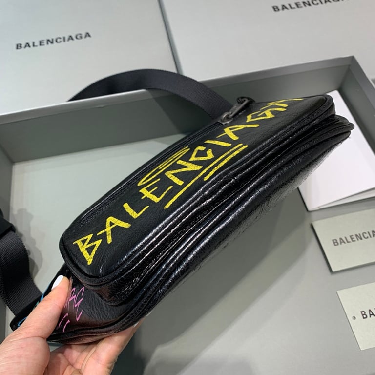 Balenciaga Graffiti Explorer Belt Bag Black - 5