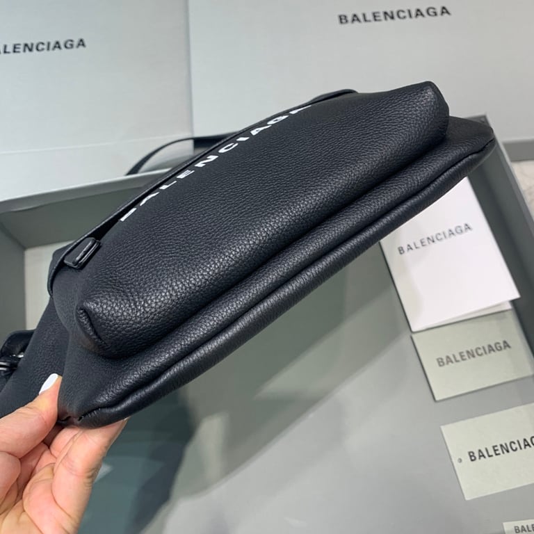 Balenciaga Explorer Belt Bag Black - 6