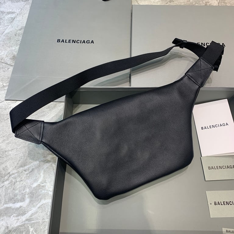 Balenciaga Explorer Belt Bag Black - 8