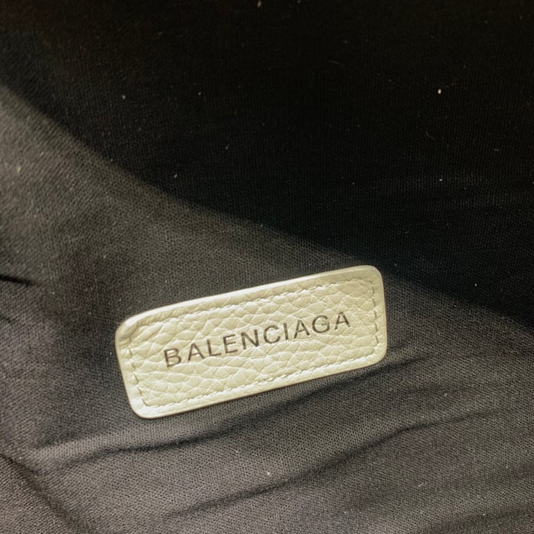 Balenciaga Explorer Belt Bag White - 3