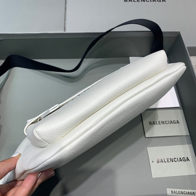 Balenciaga Explorer Belt Bag White - 6
