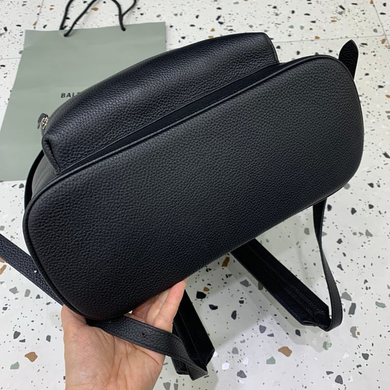 Balenciaga Everyday Backpack Black Grained Leather - 6