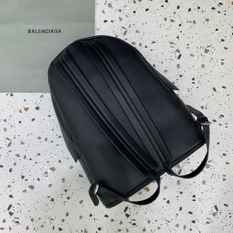 Balenciaga Everyday Backpack Black Grained Leather - 8