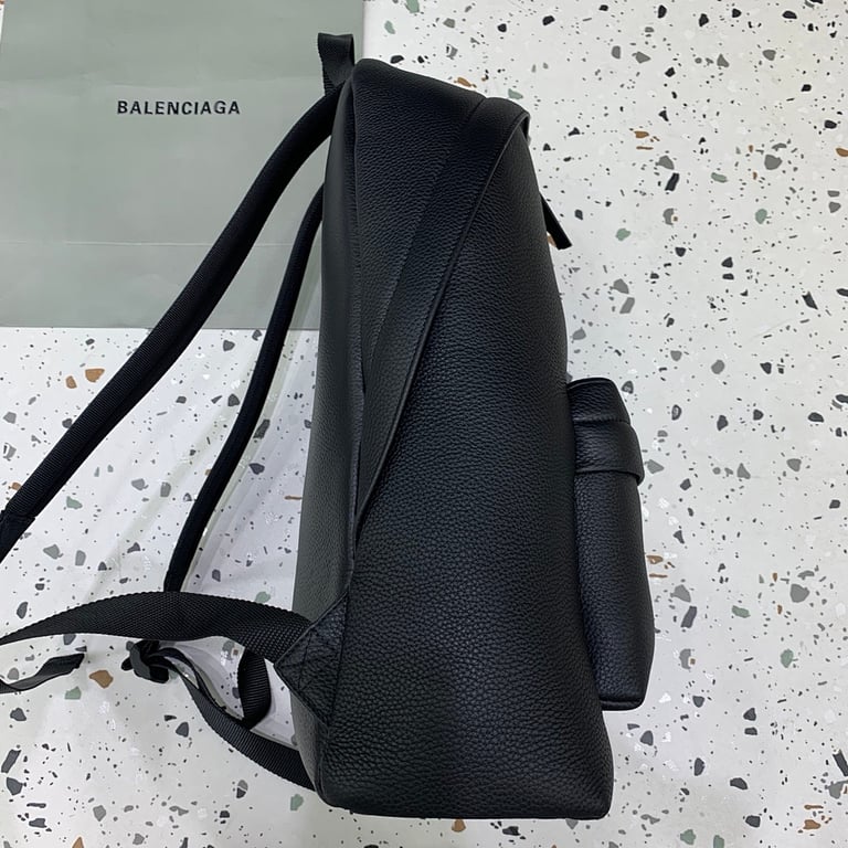 Balenciaga Everyday Backpack Black Leather - 7