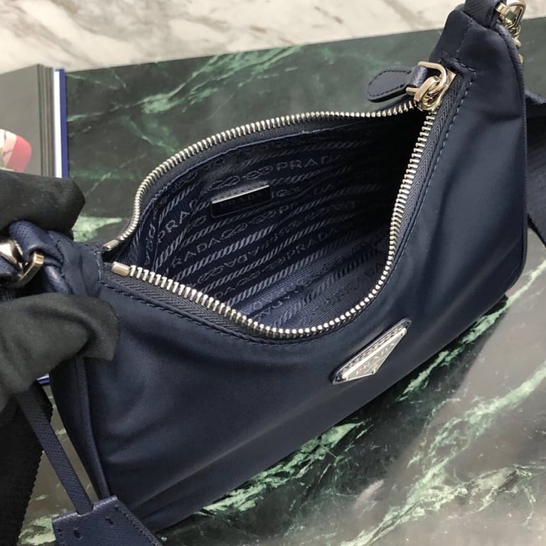 Prada Re-Edition 2005 Nylon Bag 1BH204 Navy - 3