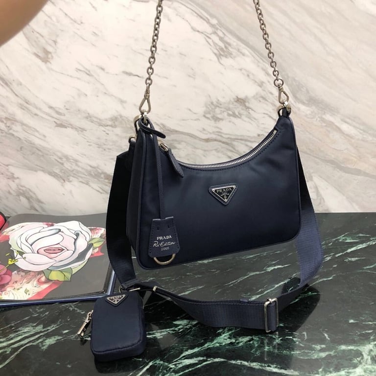 Prada Re-Edition 2005 Nylon Bag 1BH204 Navy - 4