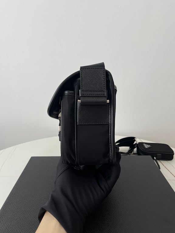 Prada 1BD334 Re-Nylon Messenger Bag Black - 7