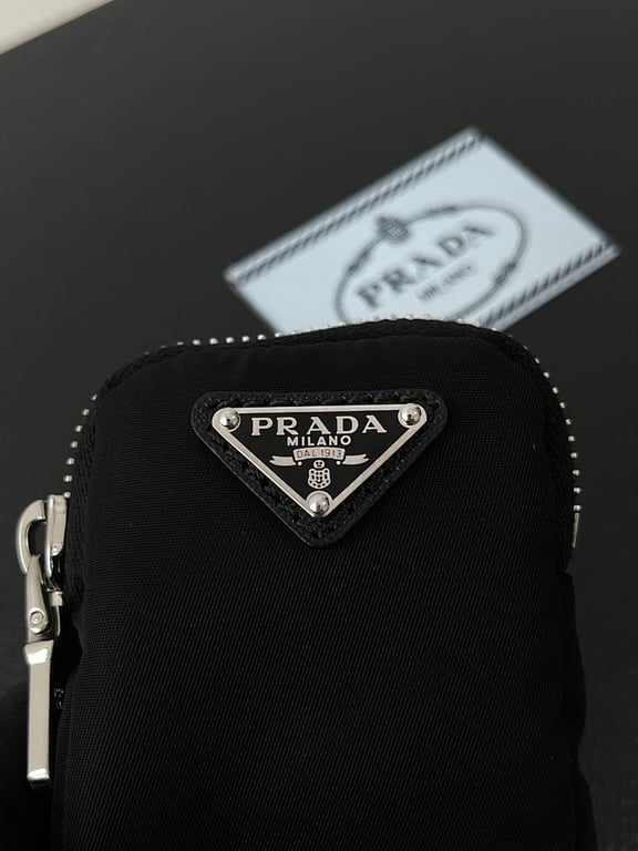 Prada Re-Edition 2005 Re-Nylon Bag Black - 5