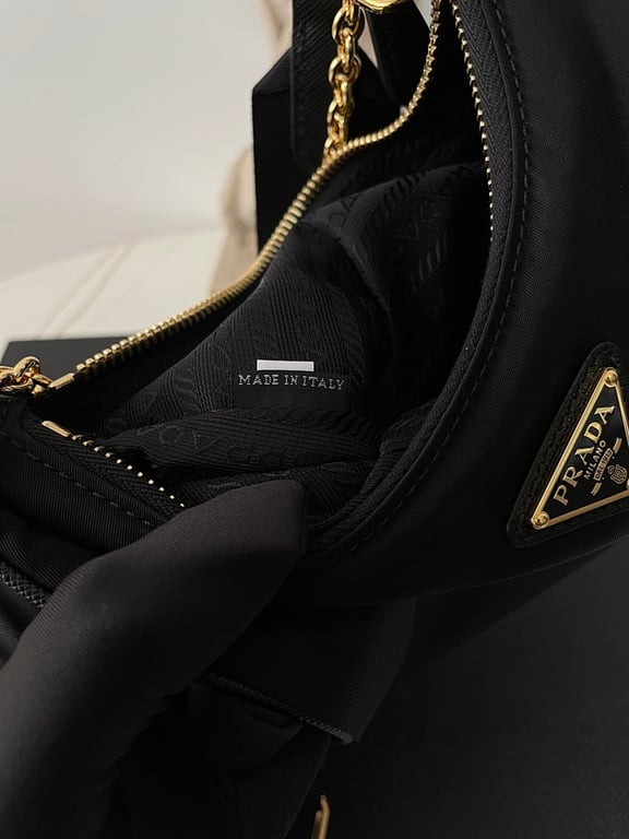 Prada Re-Edition 2005 Nylon Bag Black - 11