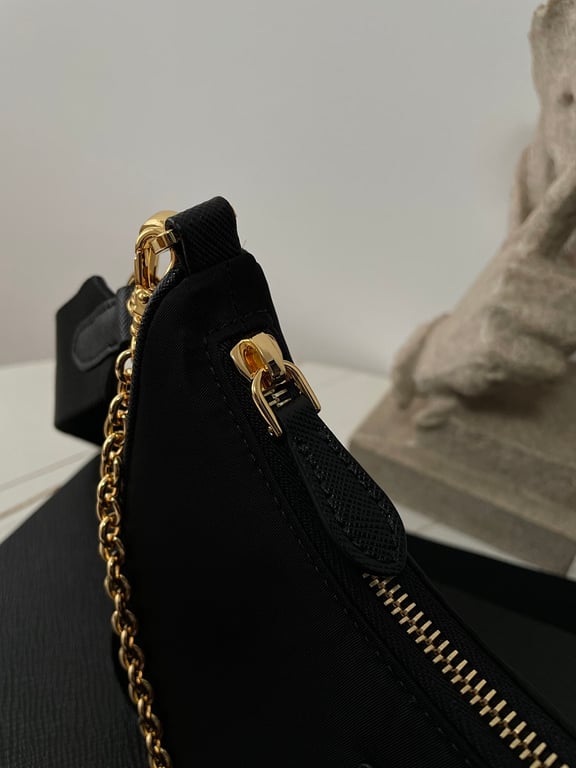 Prada Re-Edition 2005 Nylon Bag Black - 13