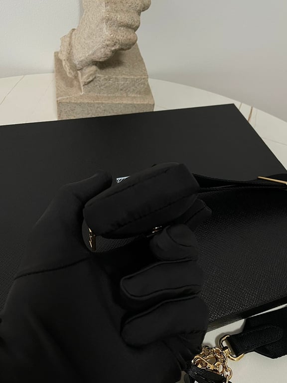 Prada Re-Edition 2005 Nylon Bag Black - 3