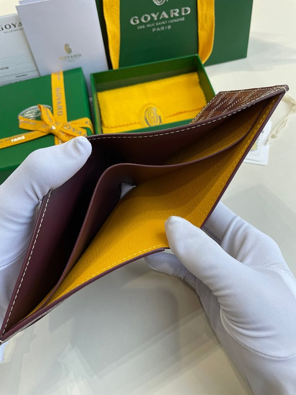 Goyard Victoire Wallet Burgundy - 3