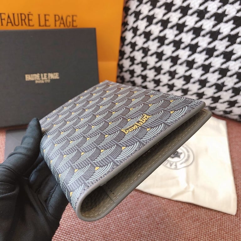 Fauré Le Page Ecailles Passport Cover - 5