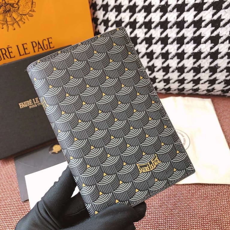Fauré Le Page Ecailles Passport Cover - 9