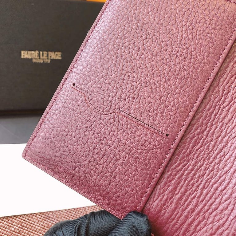Fauré Le Page Ecailles Passport Holder - 2