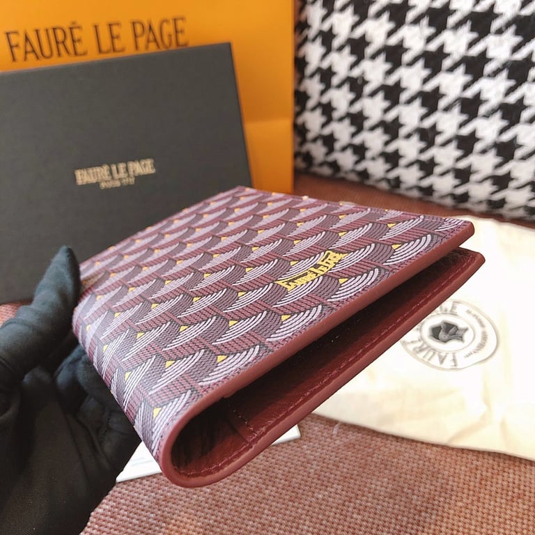 Fauré Le Page Ecailles Passport Holder - 5