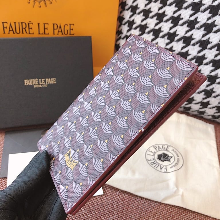 Fauré Le Page Ecailles Passport Holder - 7
