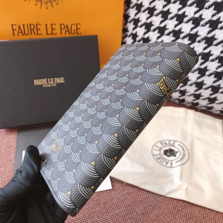 Fauré Le Page Ecailles Passport Holder - 7