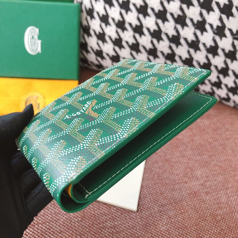 Goyard Victoire Wallet Green - 6