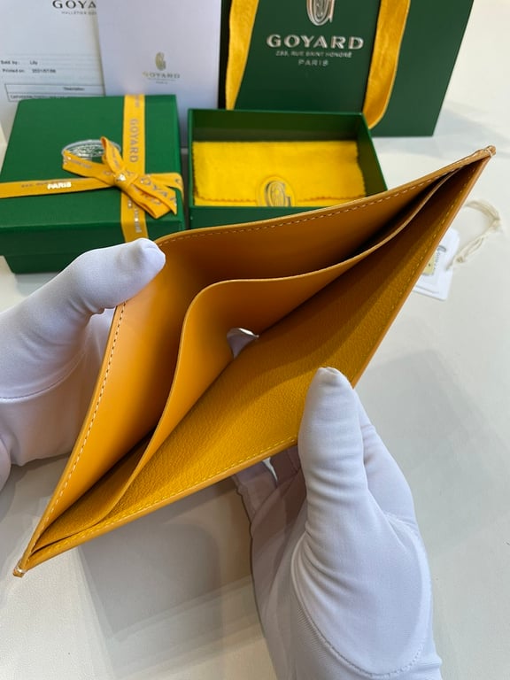Goyard Victoire Wallet Yellow - 3