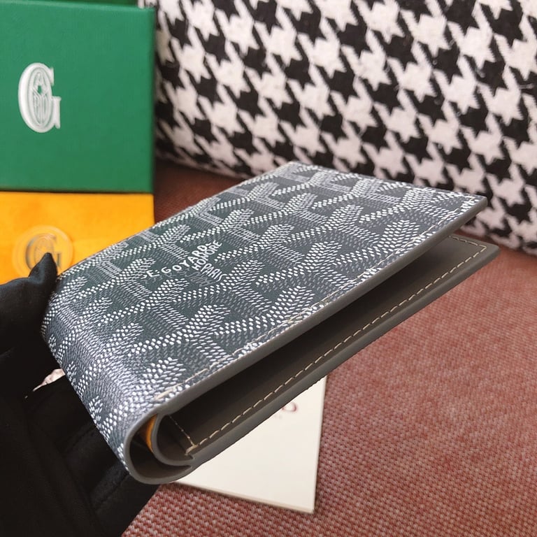 Goyard Victoire Wallet Grey - 6