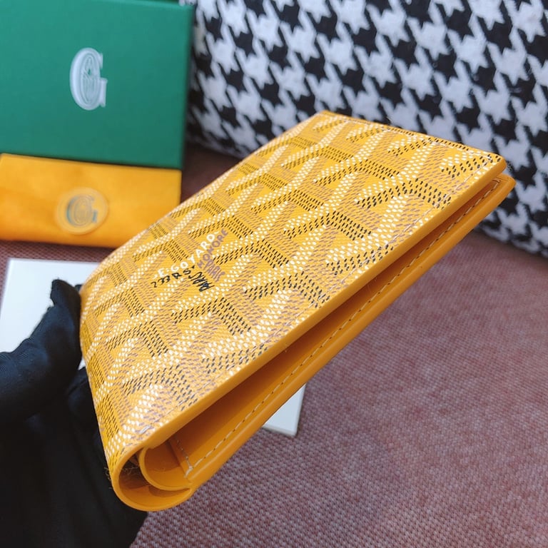 Goyard Victoire Wallet Yellow - 6