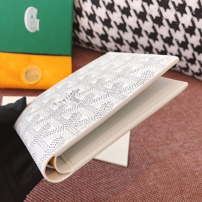 Goyard Victoire Bifold Wallet White - 6
